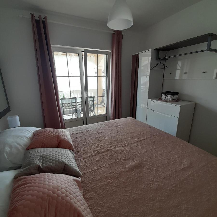 Apartments Filipovic Биоград на Мору Екстериор снимка