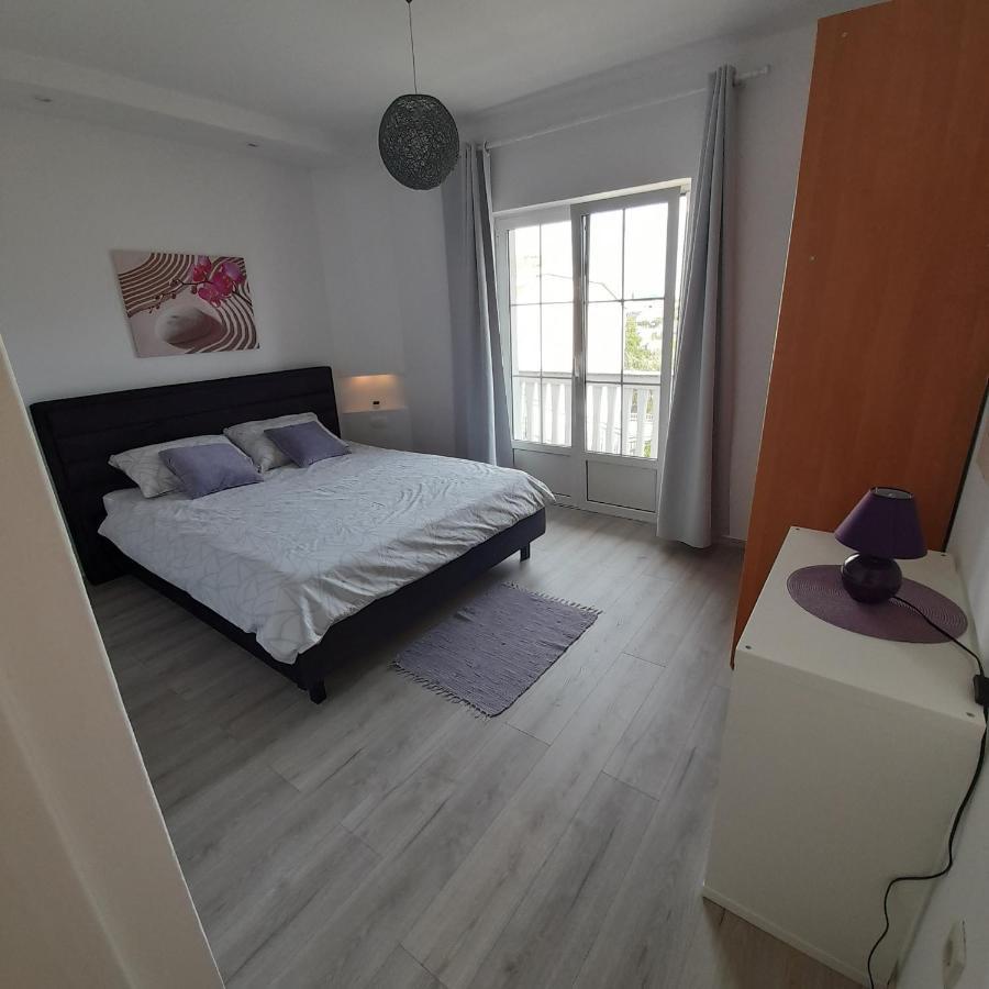 Apartments Filipovic Биоград на Мору Екстериор снимка